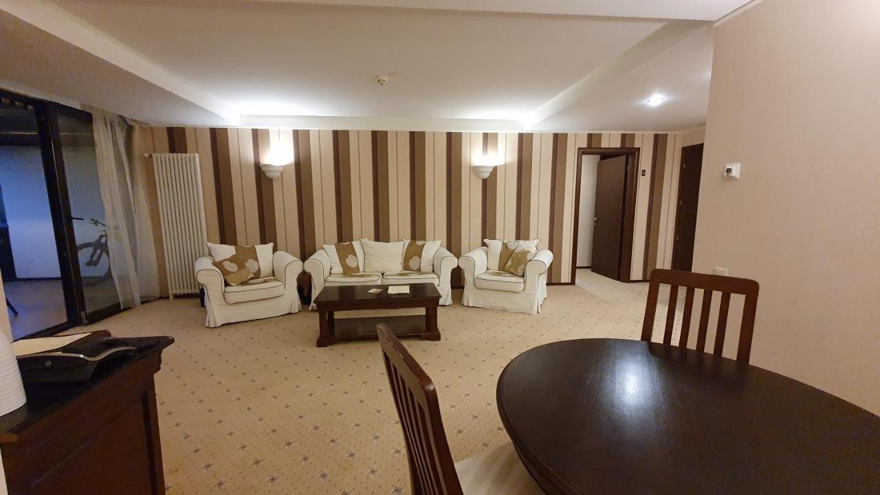 Apartament 2706 Alpin Resort, Etaj 7, Poiana Brasov Eksteriør billede