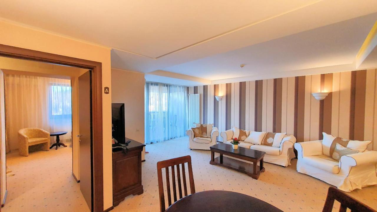 Apartament 2706 Alpin Resort, Etaj 7, Poiana Brasov Eksteriør billede